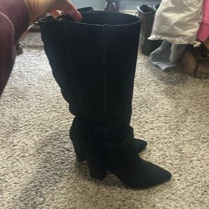 Steve Madden suede boots